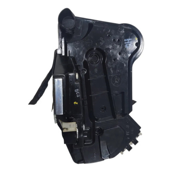 Fechadura Porta D Dir Corolla 15/20/ Hilux Sw4 16/ Civic G10