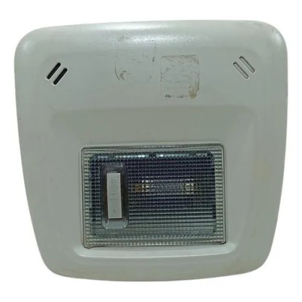 Luz De Teto Cortesia Gm Onix Prisma 2013 A 2019  52069232